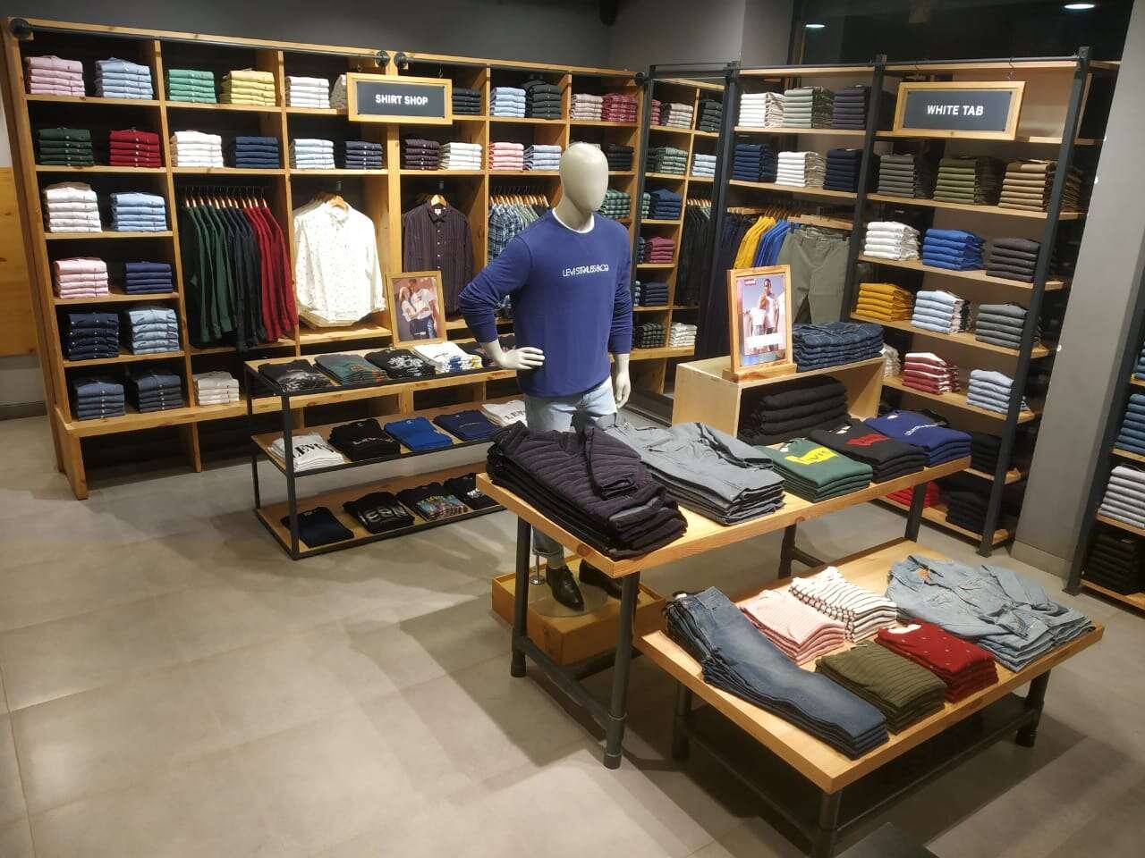 Levi's Exclusive Store